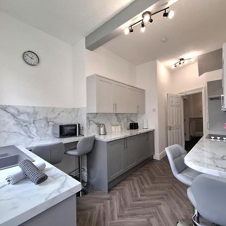 Central Luxury Town House Blackpool Exterior photo